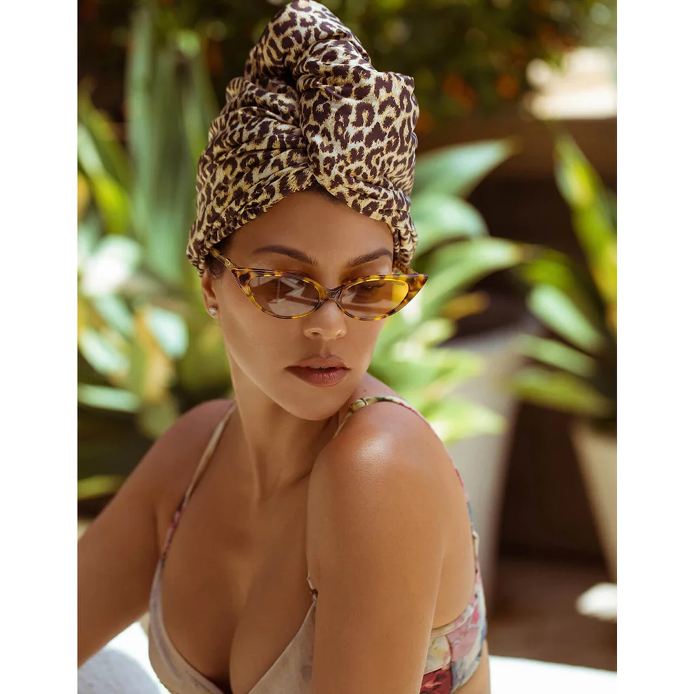 Aquis x Poosh Exclusive Leopard Print Hair TurbanImage1