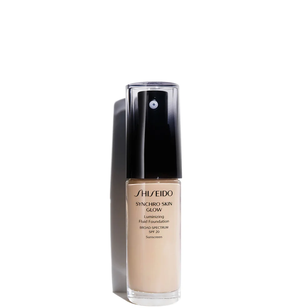 Shiseido Synchro Skin Glow Fond de Teint Fluide Éclat 30 ml (différentes teintes disponibles)Image1