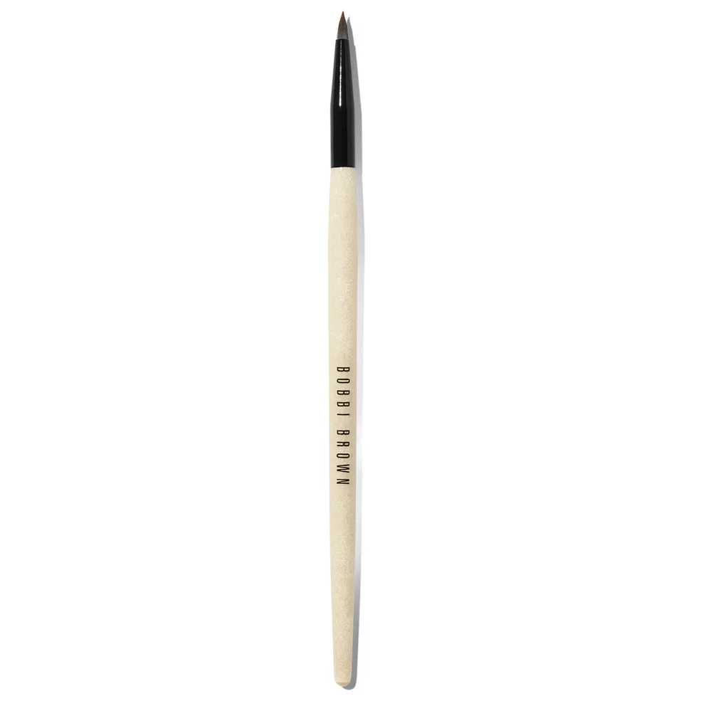 Pinceau pour eye-liner ultra-précis Bobbi BrownImage1