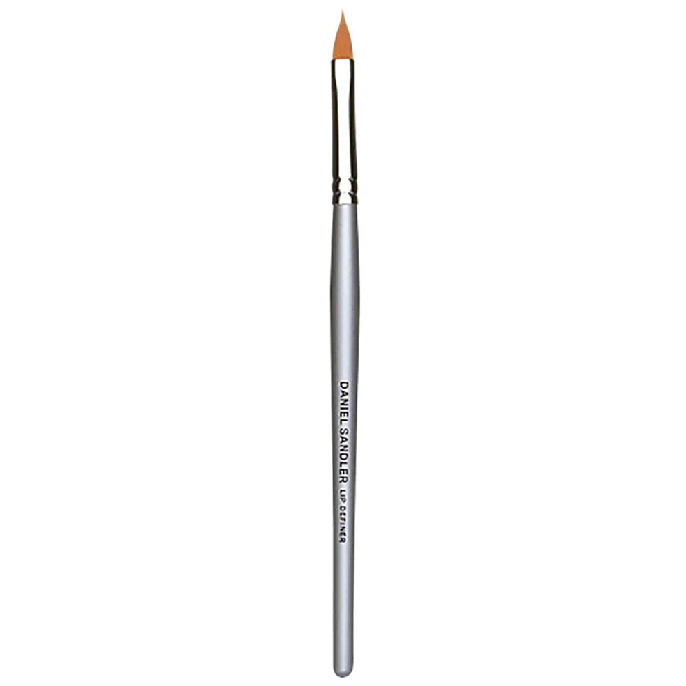 Daniel Sandler Lip Definer BrushImage1