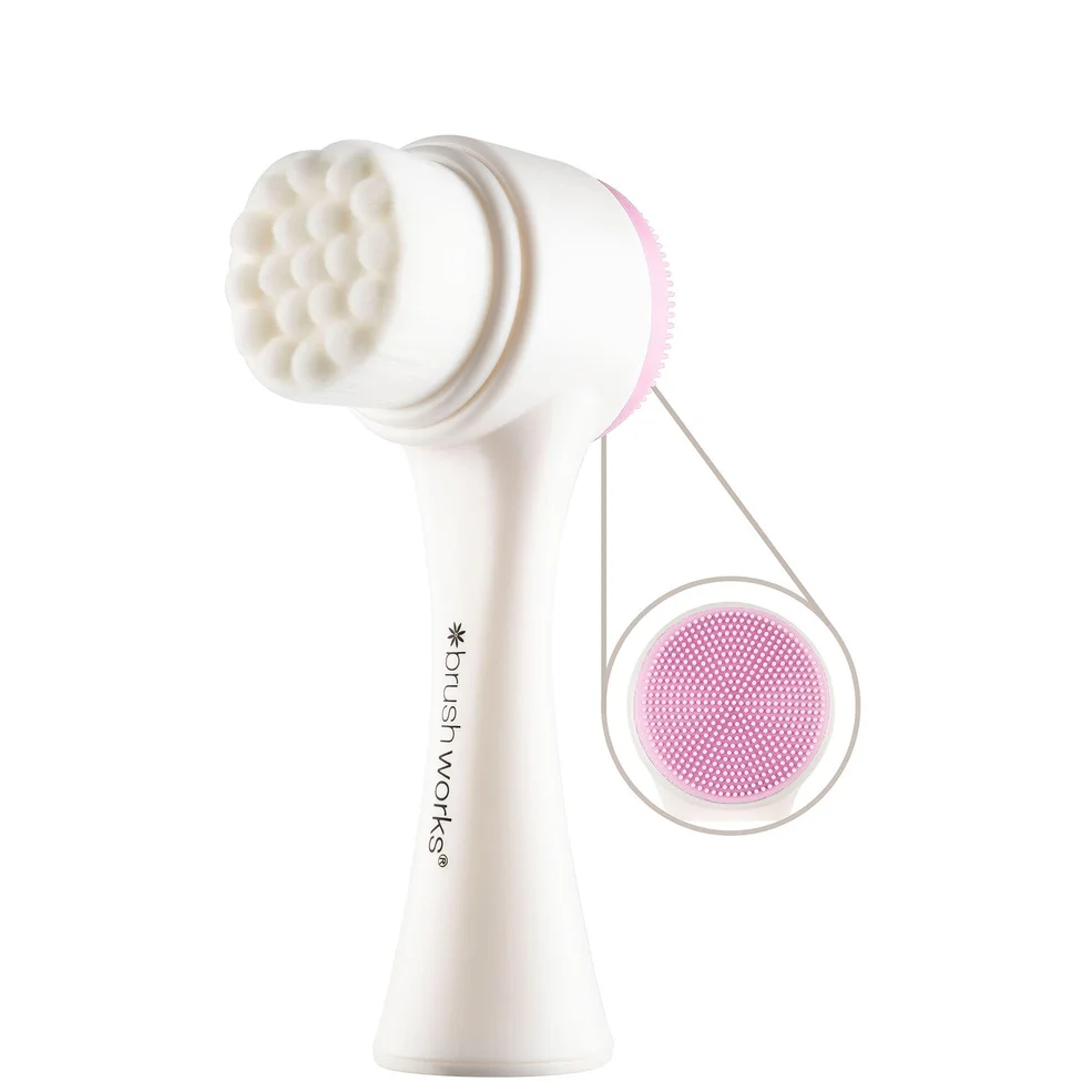 brushworks Facial Cleansing BrushImage1