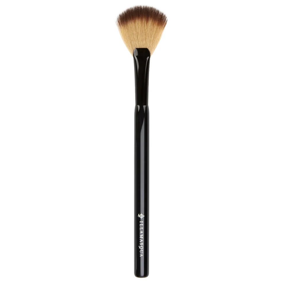 Illamasqua Highlighter BrushImage1