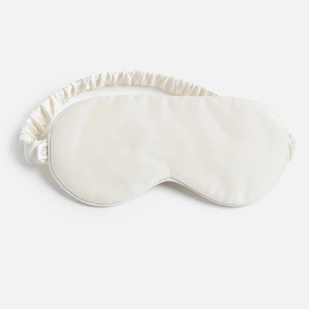 ESPA Home Silk Eye Mask - Pearl WhiteImage1
