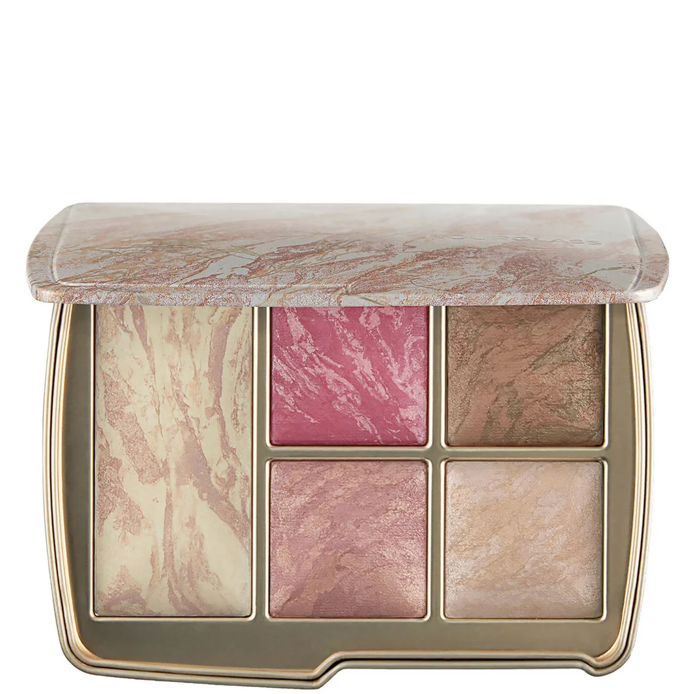 Hourglass Ambient Lighting Edit - Universe (en anglais)Image1