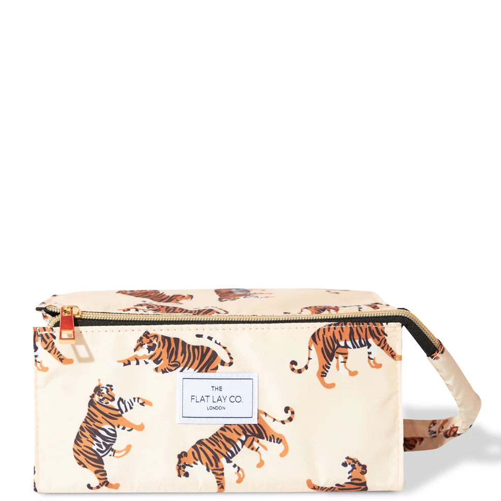 The Flat Lay Co. Open Flat Box Bag - Beige TigersImage1