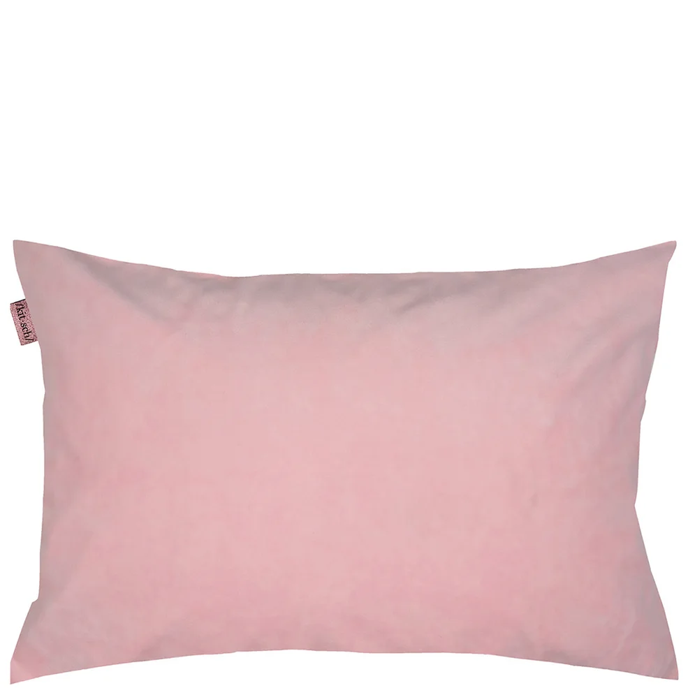 Kitsch Towel Pillow CoverImage1