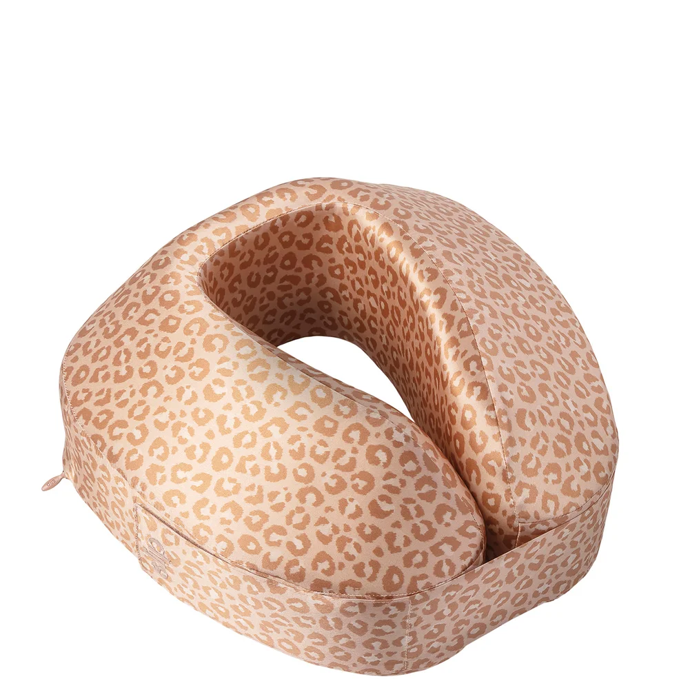 Slip Jet Setter Travel Pillow - SafariImage1