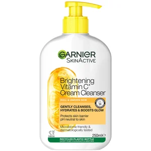Garnier Skin Active Gel Nettoyant Booster d'Éclat à la Vitamine C 250 ml - undefined undefined