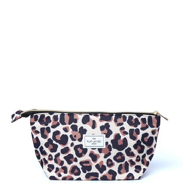 The Flat Lay Co. Essential Pochette Léopard