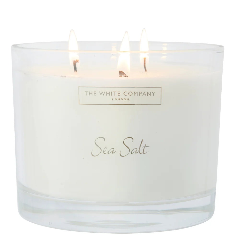 The White Company Sea Salt Large Candle 770gImage1