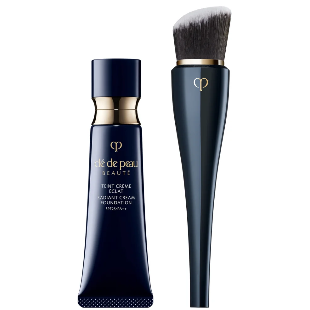 Clé de Peau Beauté Radiant Cream Foundation 21ml & Clé de Peau Beauté High Coverage Foundation Brush (Various Shades)Image1