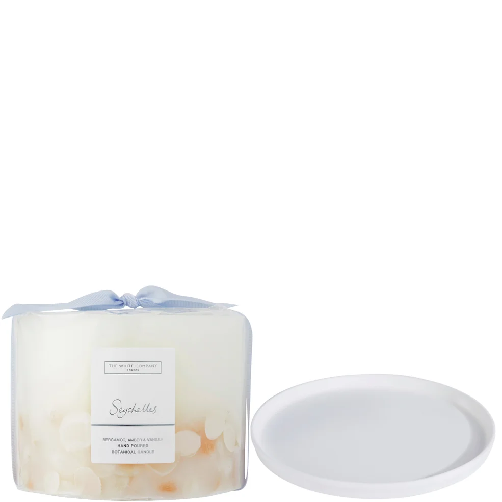 The White Company Seychelles Botanical Candle and Plate - LargeImage1