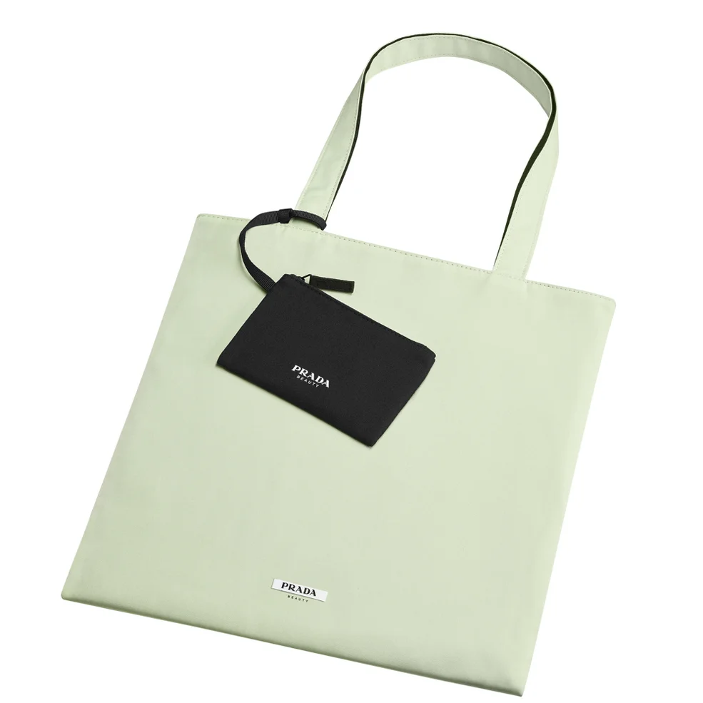 Prada Spring Shopping BagImage1